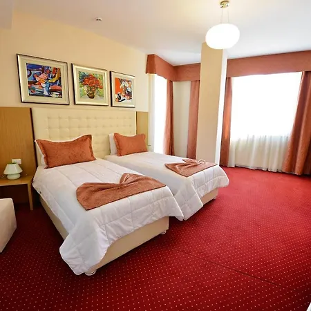 Jolly 4* Lezhë