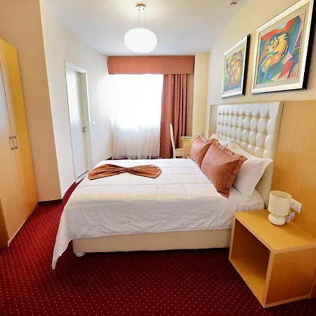 Hotel Jolly Lezhe